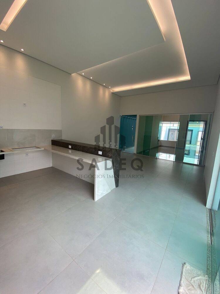 Casa à venda com 3 quartos, 220m² - Foto 10