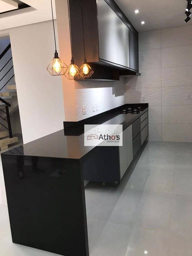 Sobrado, 3 quartos, 155 m² - Foto 1