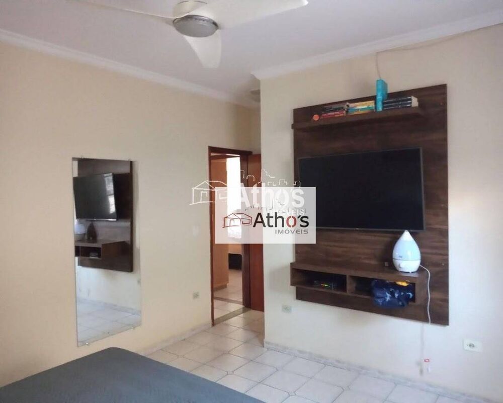 Casa, 3 quartos, 250 m² - Foto 3