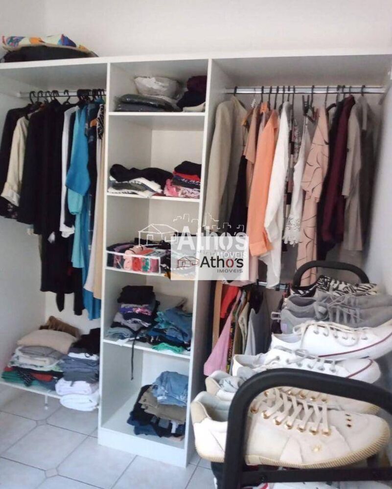 Casa, 3 quartos, 250 m² - Foto 4