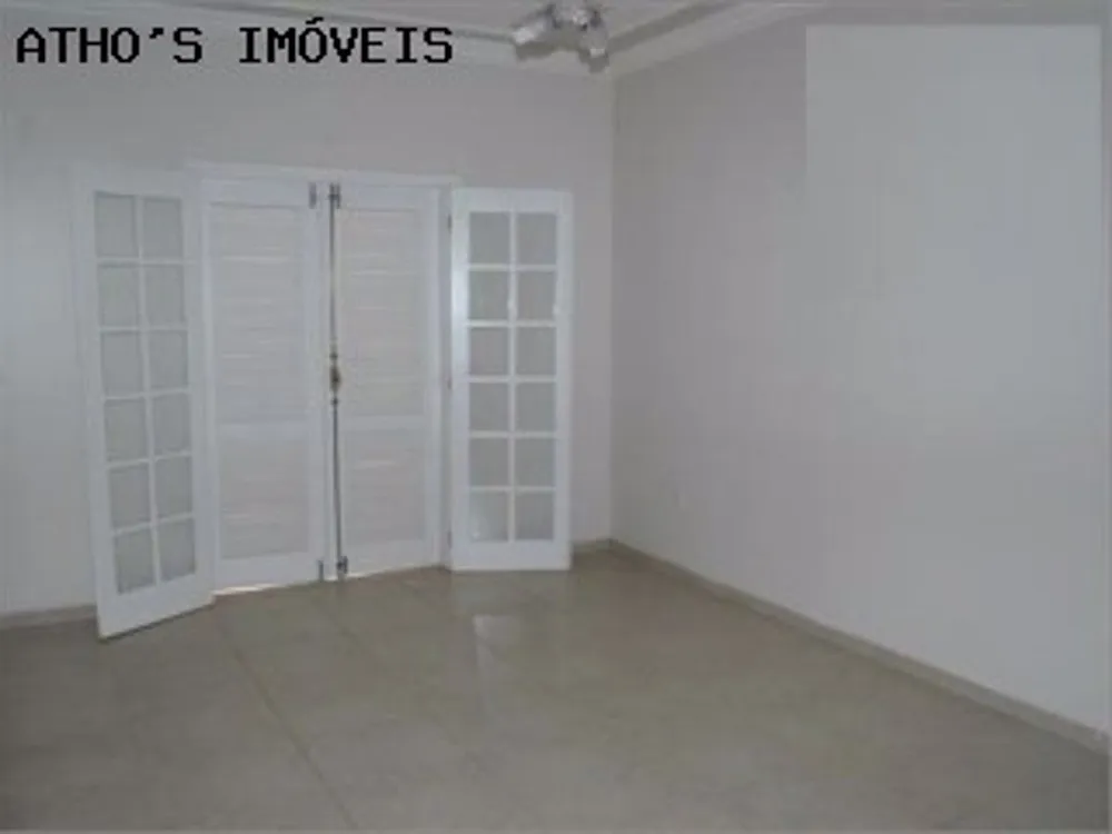 Casa, 3 quartos, 200 m² - Foto 11