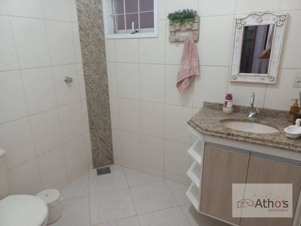 Casa, 3 quartos, 201 m² - Foto 4