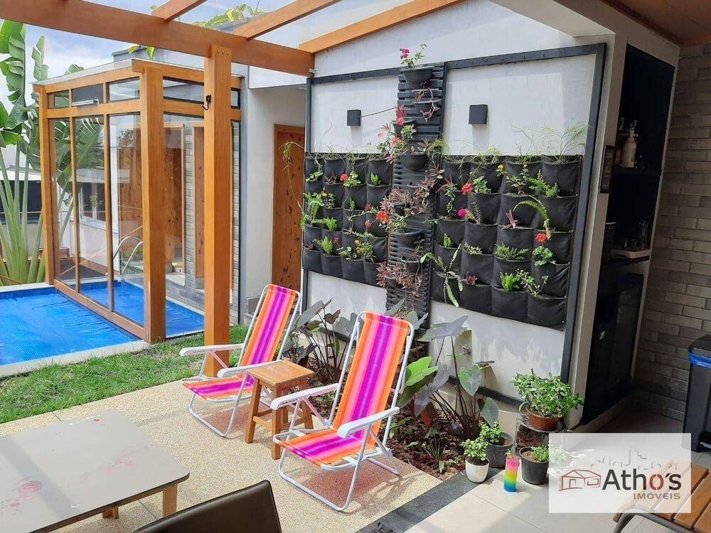 Sobrado, 3 quartos, 202 m² - Foto 2