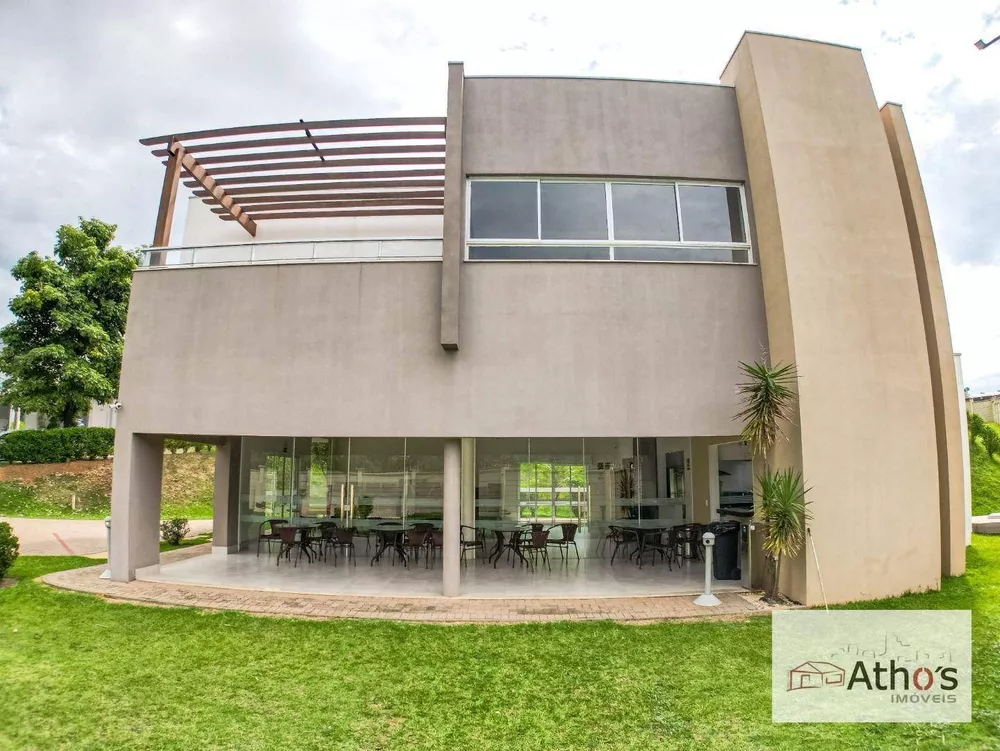 Sobrado à venda e aluguel com 3 quartos, 208m² - Foto 4