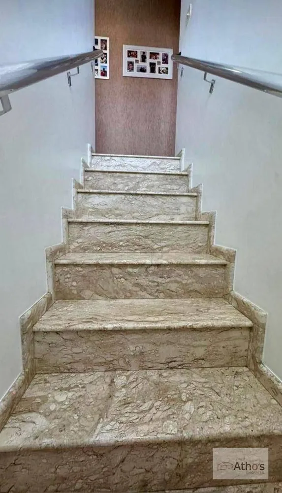 Sobrado, 3 quartos, 198 m² - Foto 4
