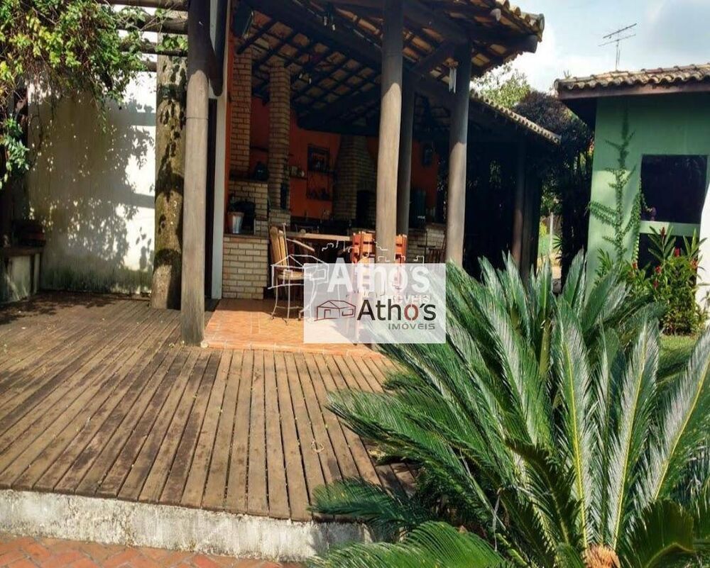 Chácara à venda com 6 quartos, 750m² - Foto 4