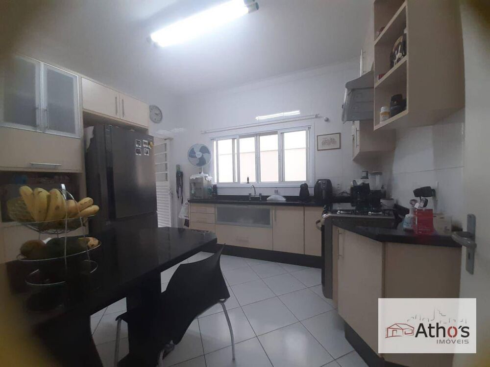 Sobrado, 4 quartos, 330 m² - Foto 19