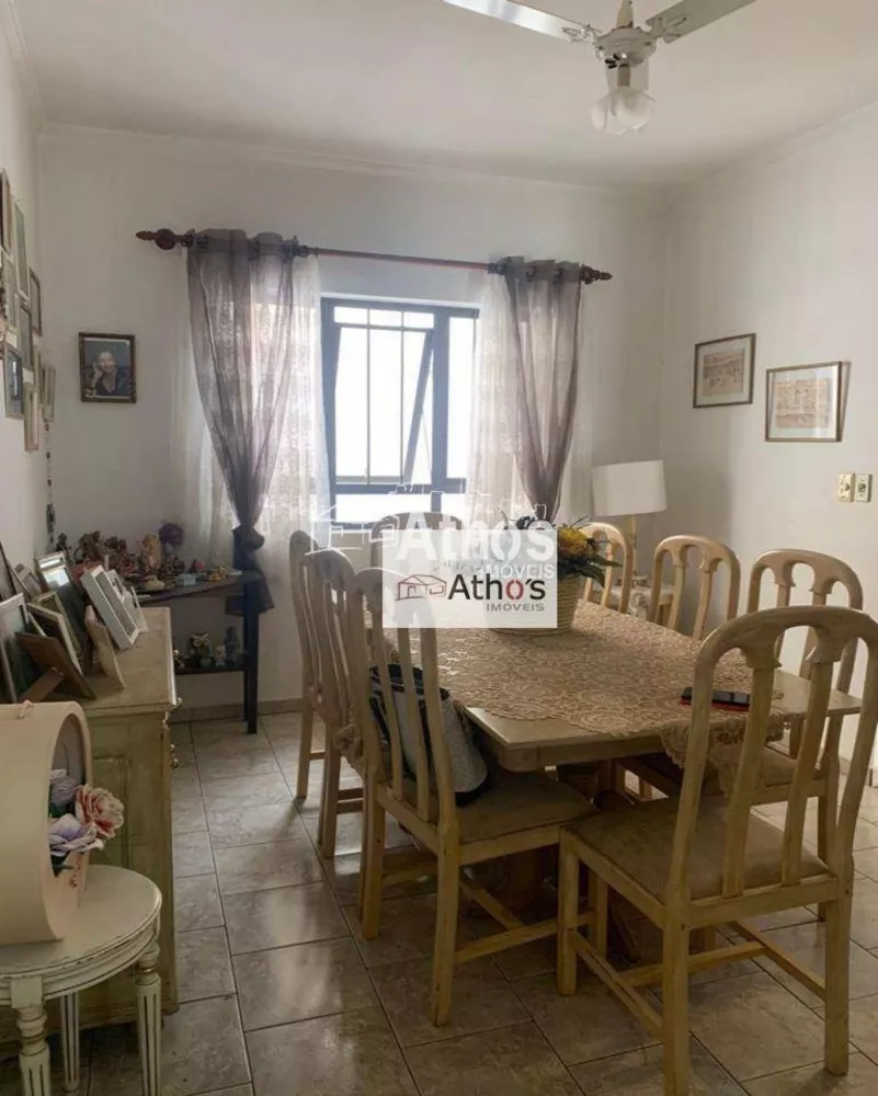 Casa, 3 quartos, 219 m² - Foto 4