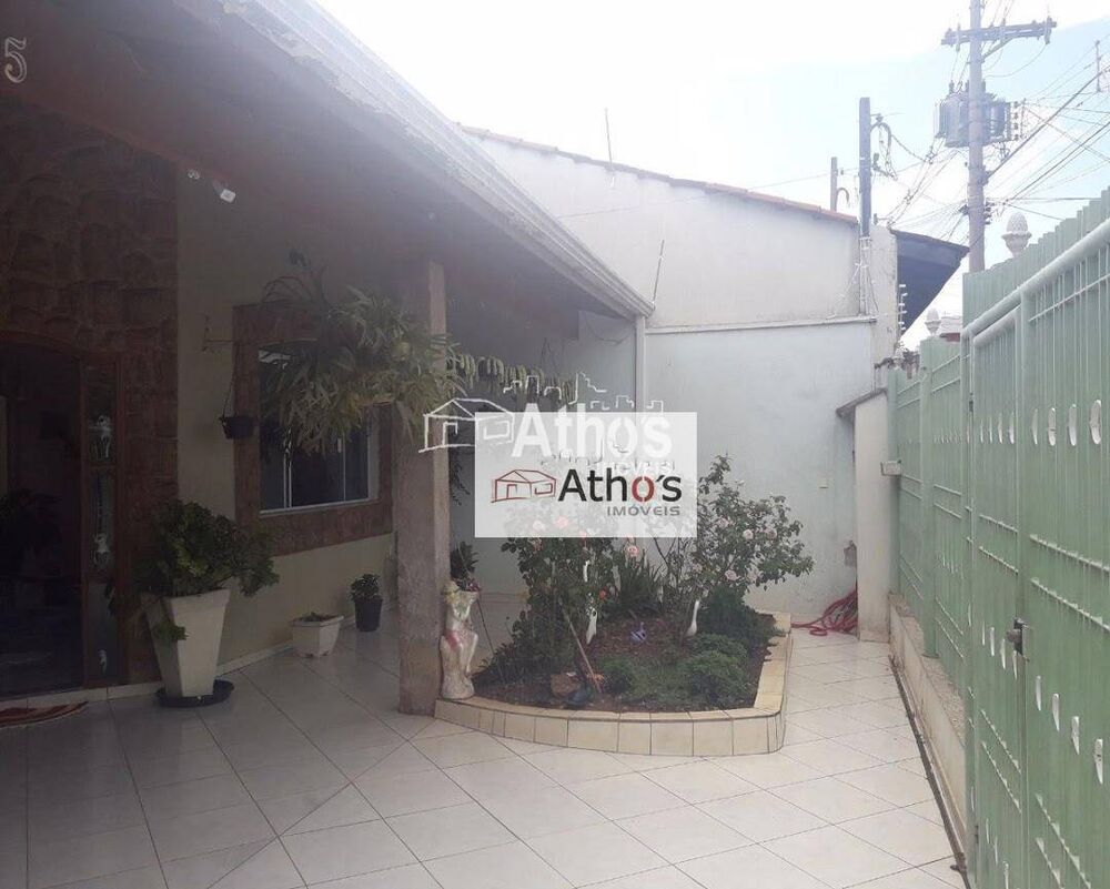 Casa, 3 quartos, 215 m² - Foto 2