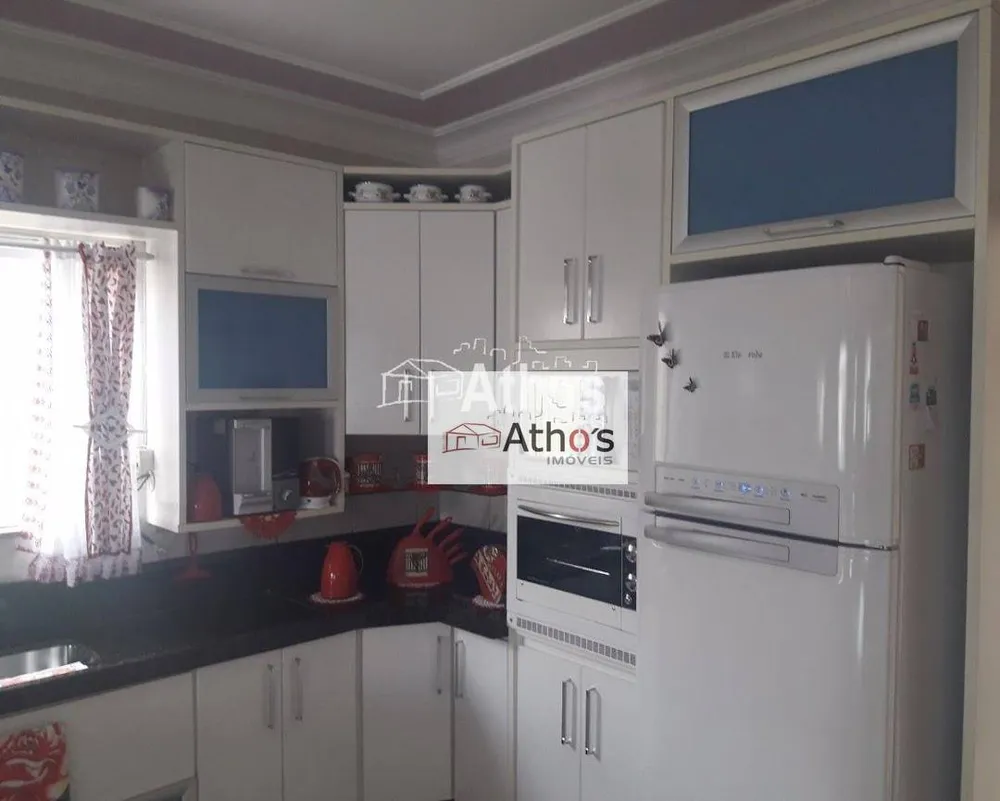 Casa, 3 quartos, 215 m² - Foto 8