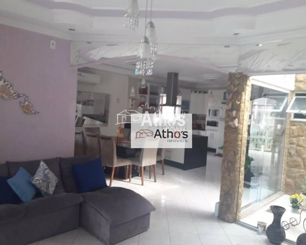 Casa, 3 quartos, 215 m² - Foto 5