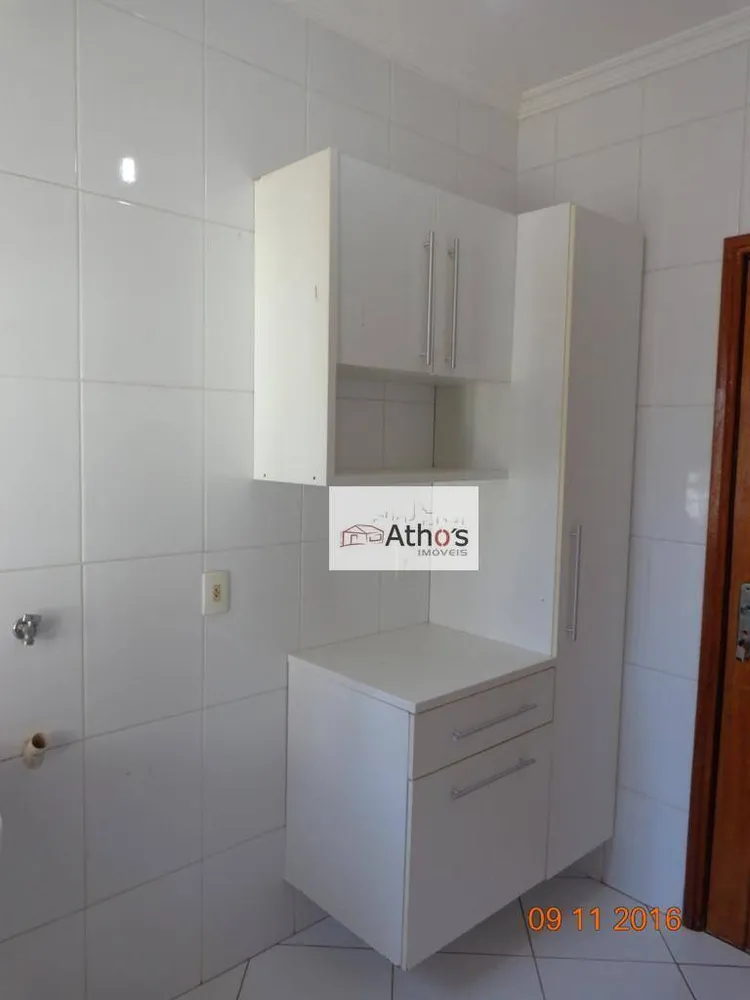 Casa, 3 quartos, 218 m² - Foto 6