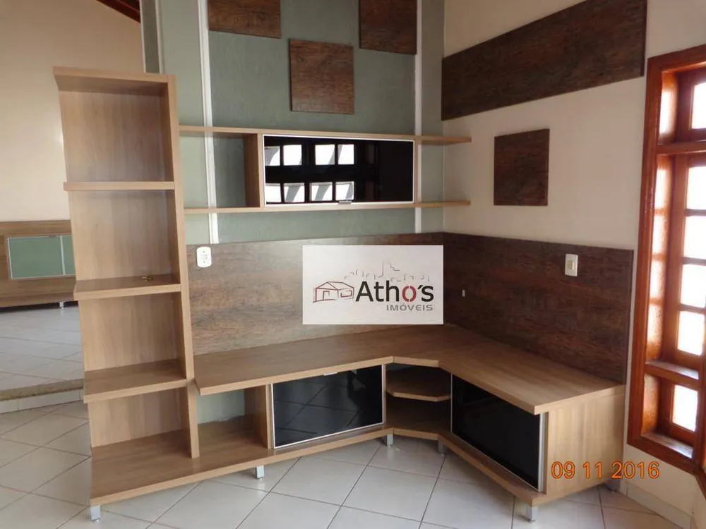 Casa, 3 quartos, 218 m² - Foto 8