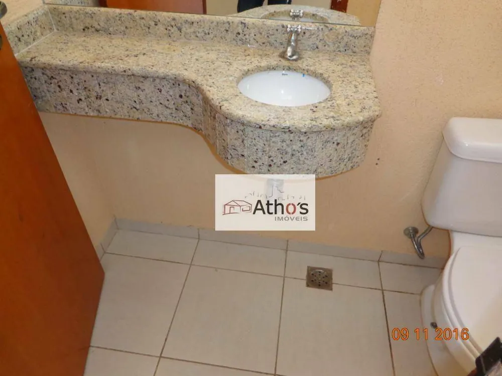 Casa, 3 quartos, 218 m² - Foto 9