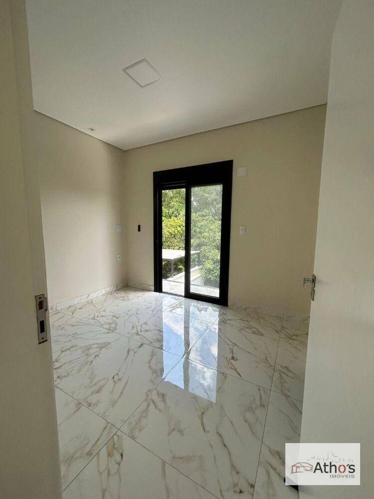 Sobrado à venda com 3 quartos, 190m² - Foto 4