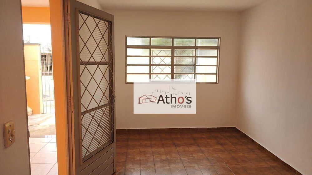 Casa, 3 quartos, 138 m² - Foto 2