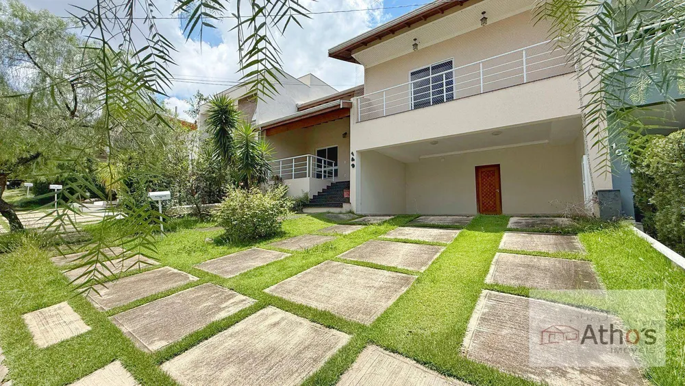 Sobrado, 3 quartos, 314 m² - Foto 1