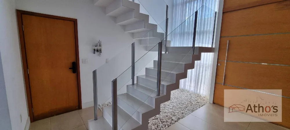 Sobrado, 5 quartos, 288 m² - Foto 2