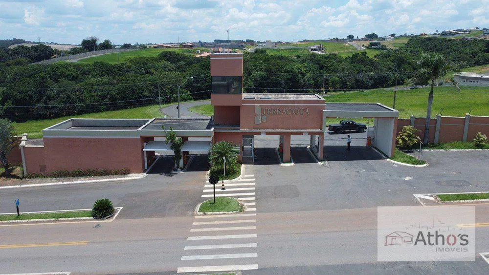 Loteamento e Condomínio, 1200 m² - Foto 1