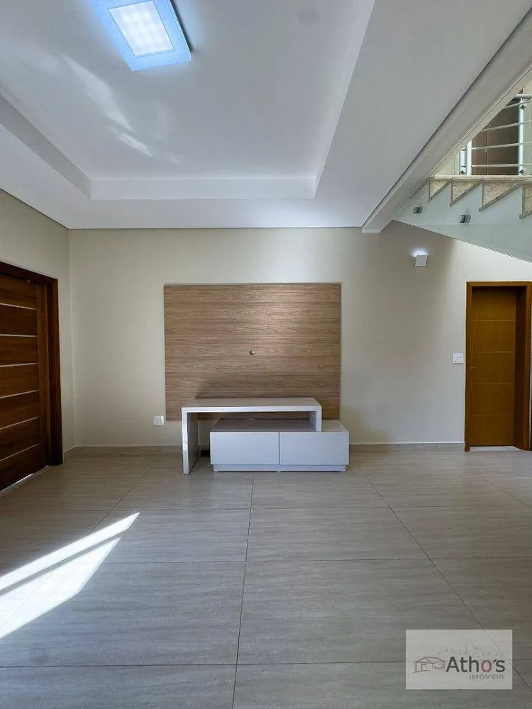 Sobrado, 4 quartos, 295 m² - Foto 2