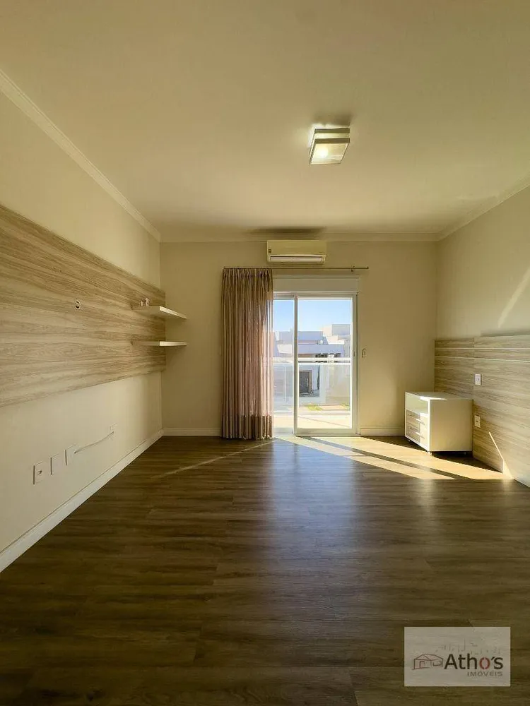 Sobrado, 4 quartos, 295 m² - Foto 1