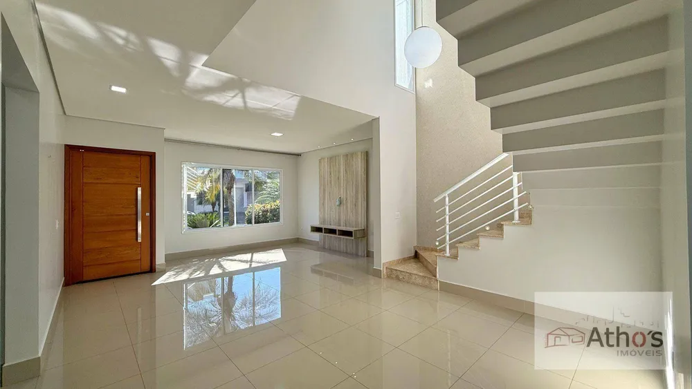 Sobrado, 4 quartos, 256 m² - Foto 2