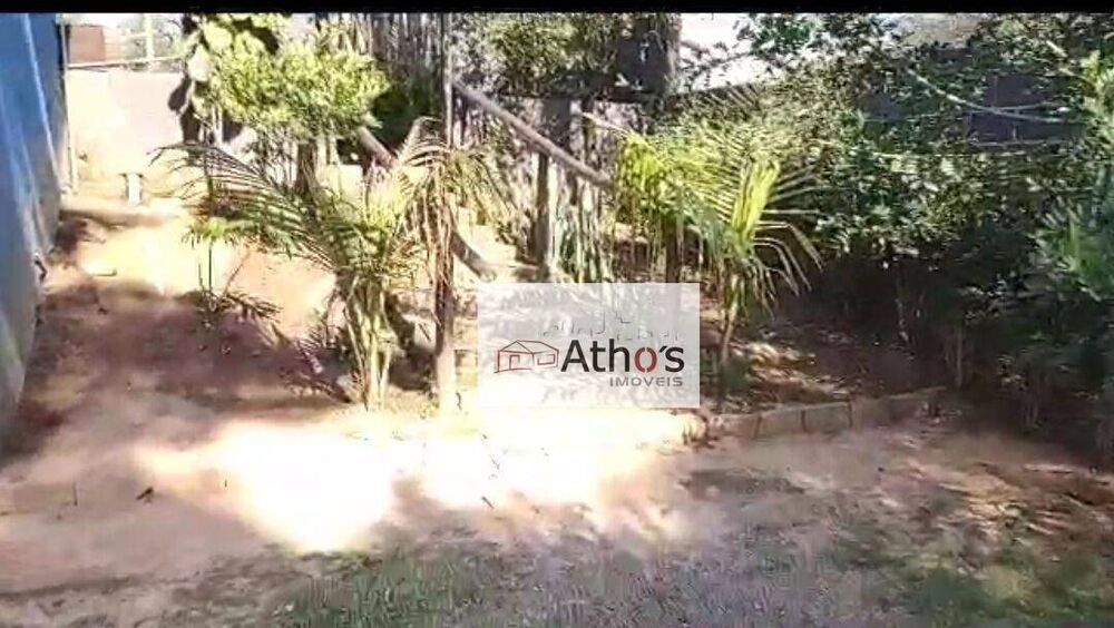 Chácara à venda com 2 quartos, 2500M2 - Foto 2