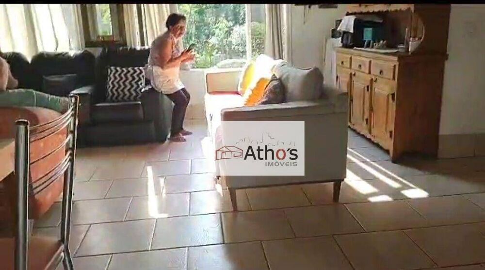 Chácara à venda com 2 quartos, 2500M2 - Foto 3