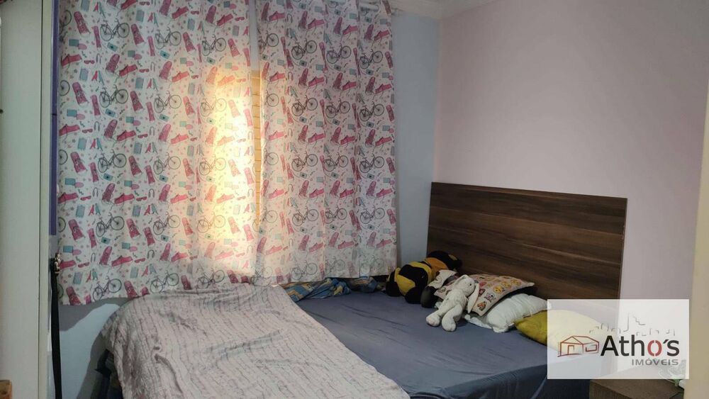 Casa à venda com 4 quartos, 171m² - Foto 9