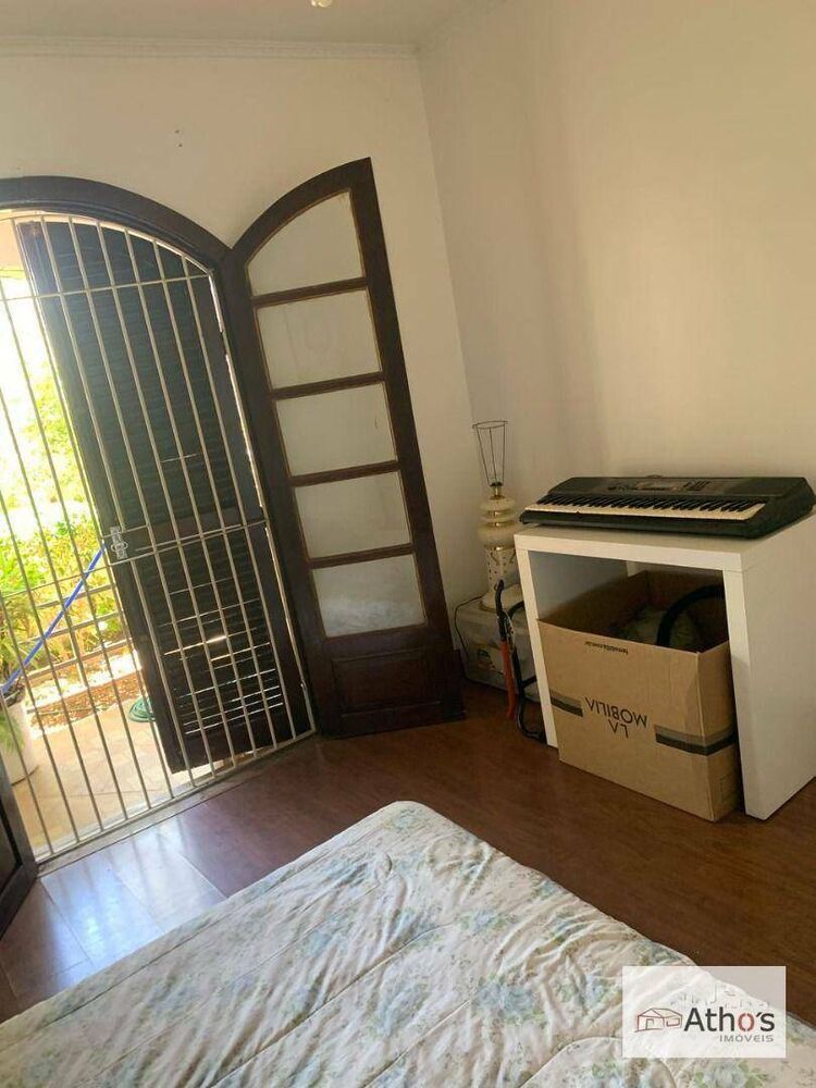 Casa, 3 quartos, 191 m² - Foto 4