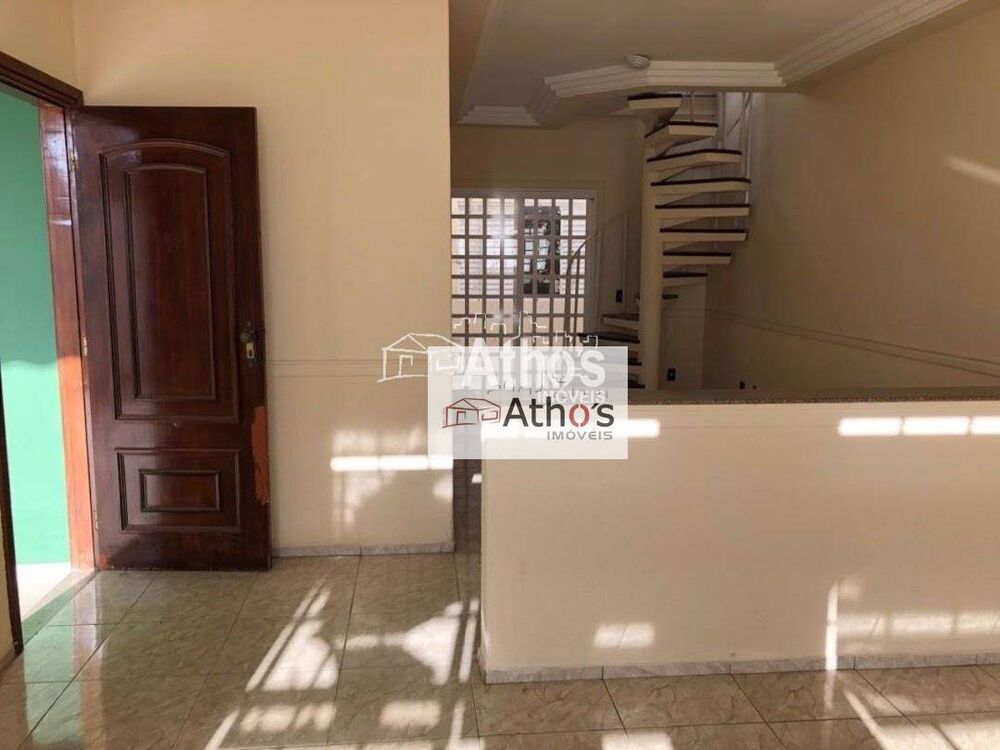Sobrado, 5 quartos, 250 m² - Foto 16