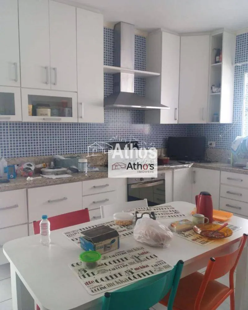 Sobrado, 5 quartos, 189 m² - Foto 1