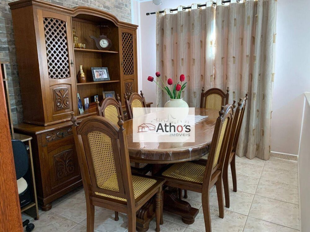 Casa à venda com 2 quartos, 118m² - Foto 9