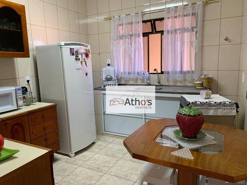 Casa à venda com 2 quartos, 118m² - Foto 10