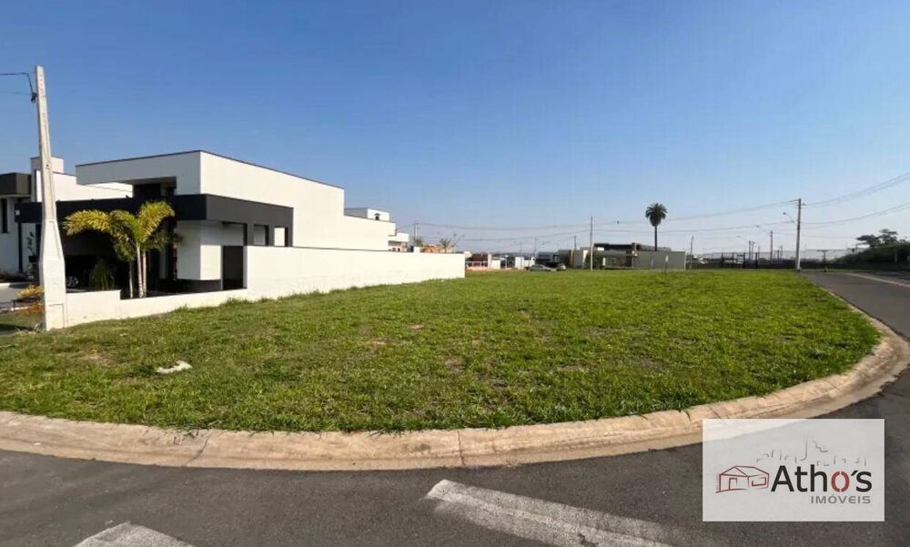 Loteamento e Condomínio, 523 m² - Foto 1