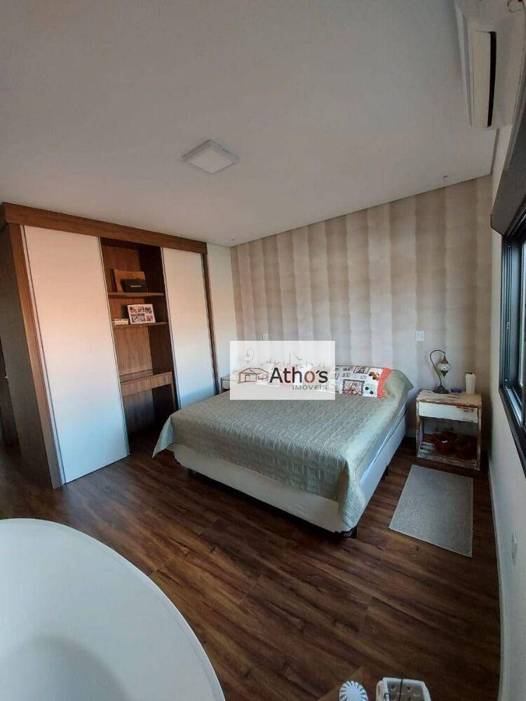 Casa de Condomínio à venda com 3 quartos, 250m² - Foto 10