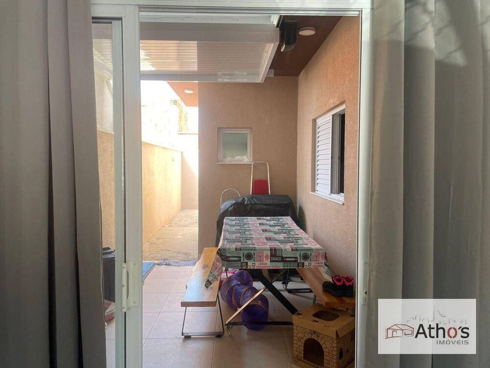 Casa, 2 quartos, 60 m² - Foto 1