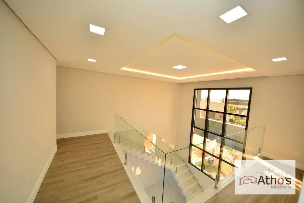 Sobrado, 3 quartos, 330 m² - Foto 2