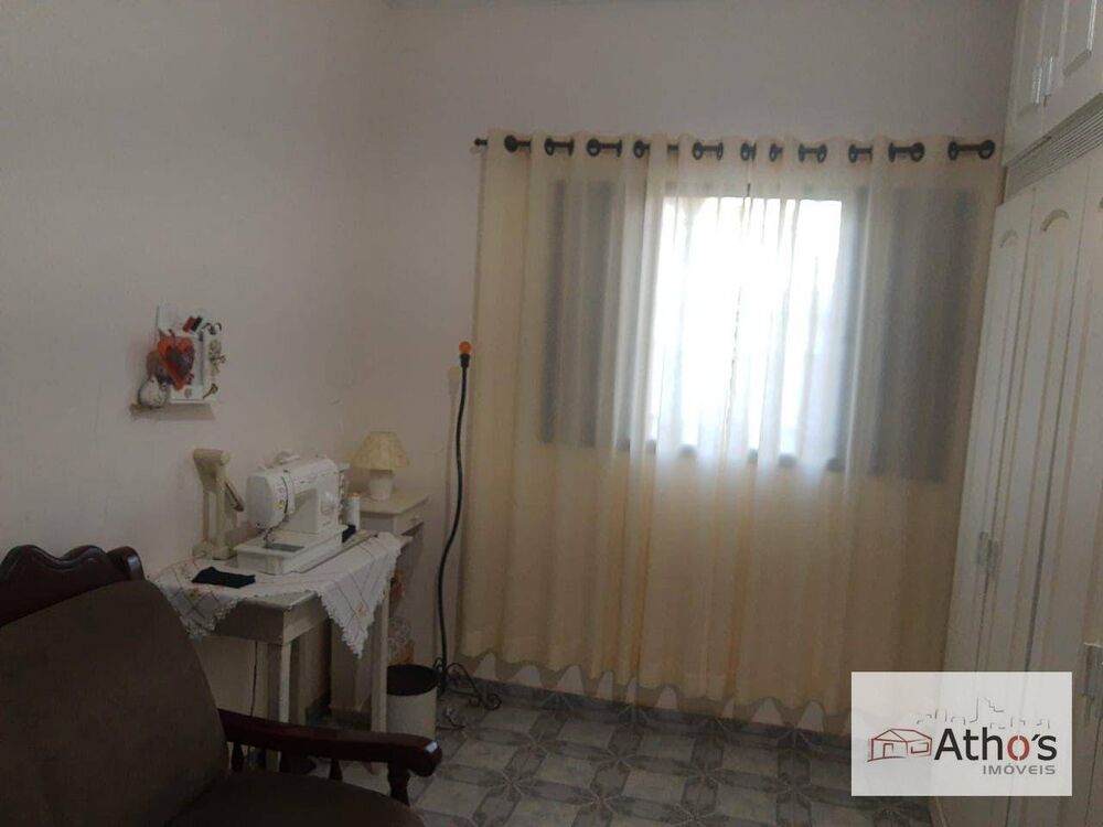Chácara à venda com 3 quartos, 331m² - Foto 11