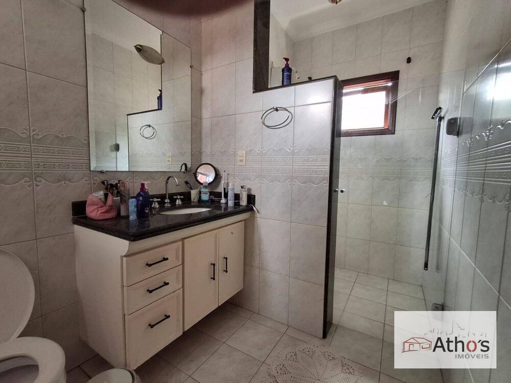 Casa de Condomínio à venda com 3 quartos, 310m² - Foto 13