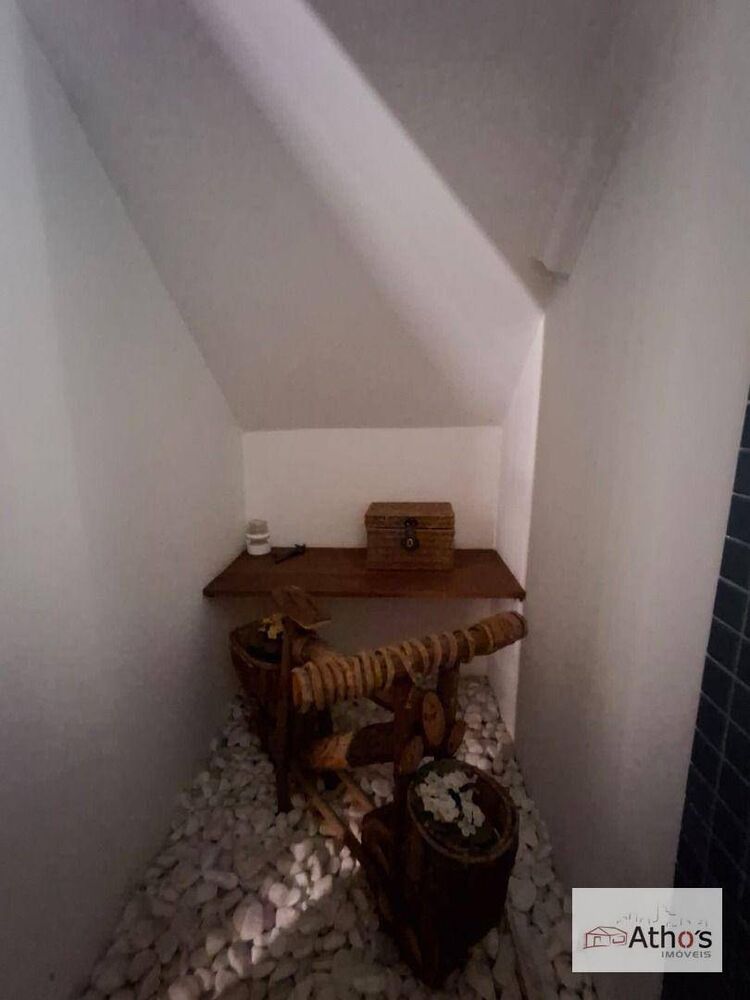 Casa de Condomínio à venda com 3 quartos, 310m² - Foto 7