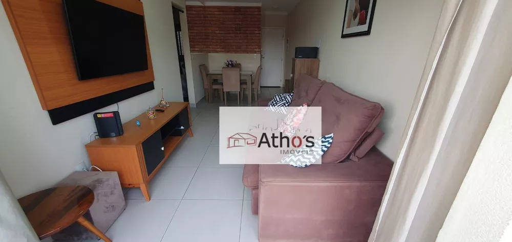 Apartamento à venda com 2 quartos, 64m² - Foto 1