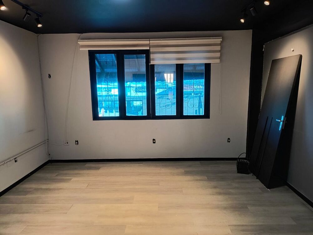 Loja-Salão, 300 m² - Foto 2