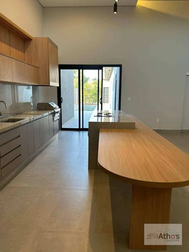 Casa, 3 quartos, 250 m² - Foto 3