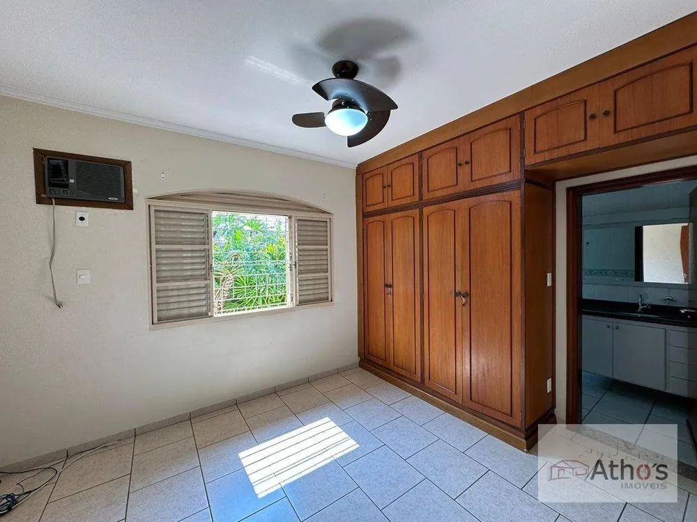 Chácara, 3 quartos, 1022 m² - Foto 5