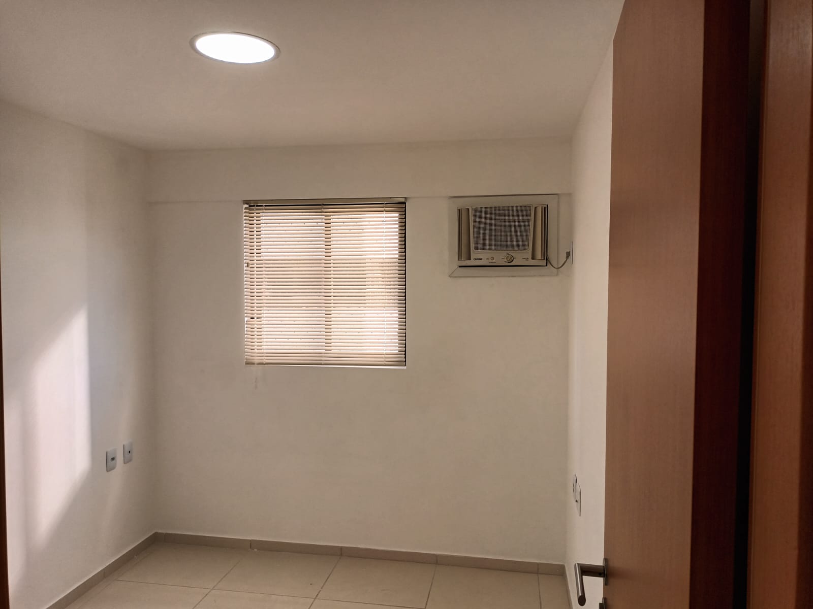 Apartamento à venda com 3 quartos, 72m² - Foto 4