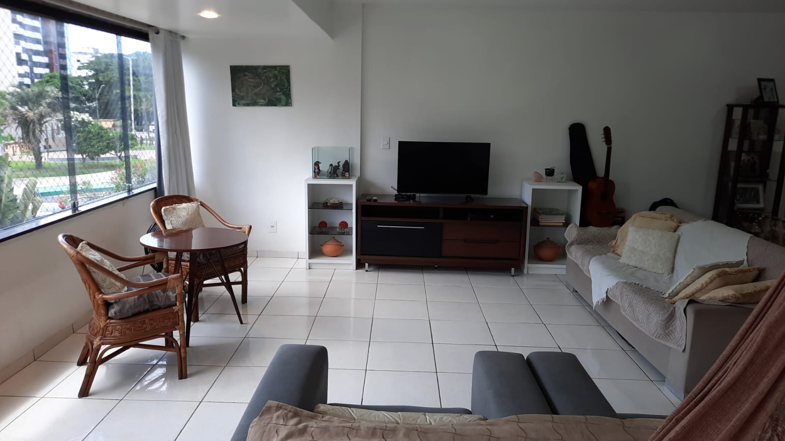 Apartamento à venda com 3 quartos, 131m² - Foto 4