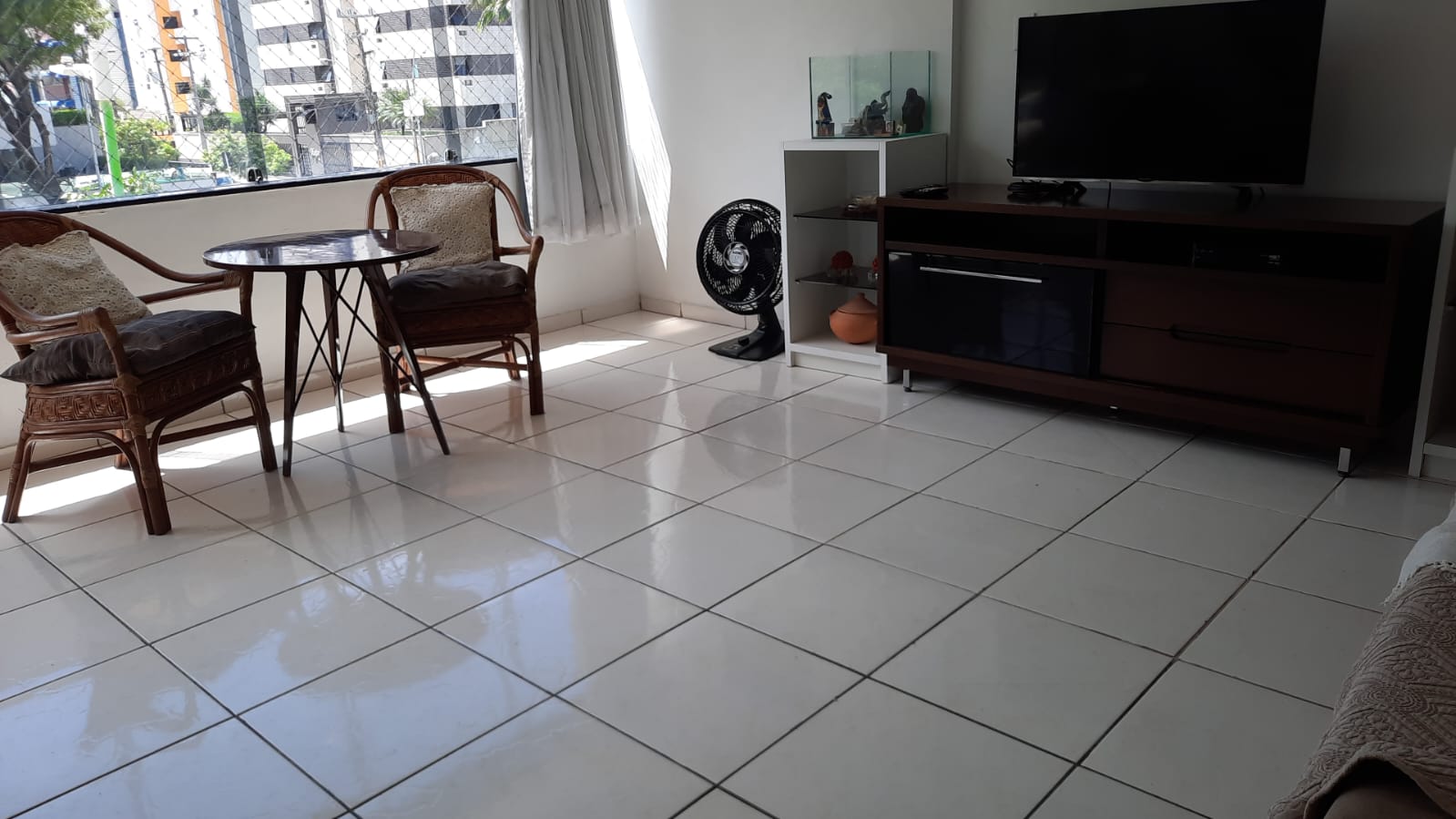 Apartamento à venda com 3 quartos, 131m² - Foto 5