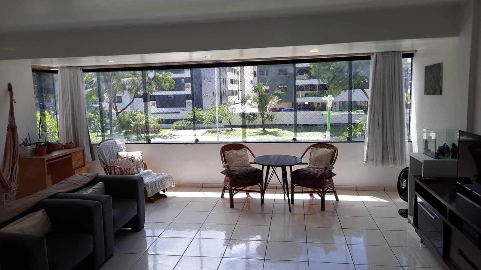 Apartamento à venda com 3 quartos, 131m² - Foto 12