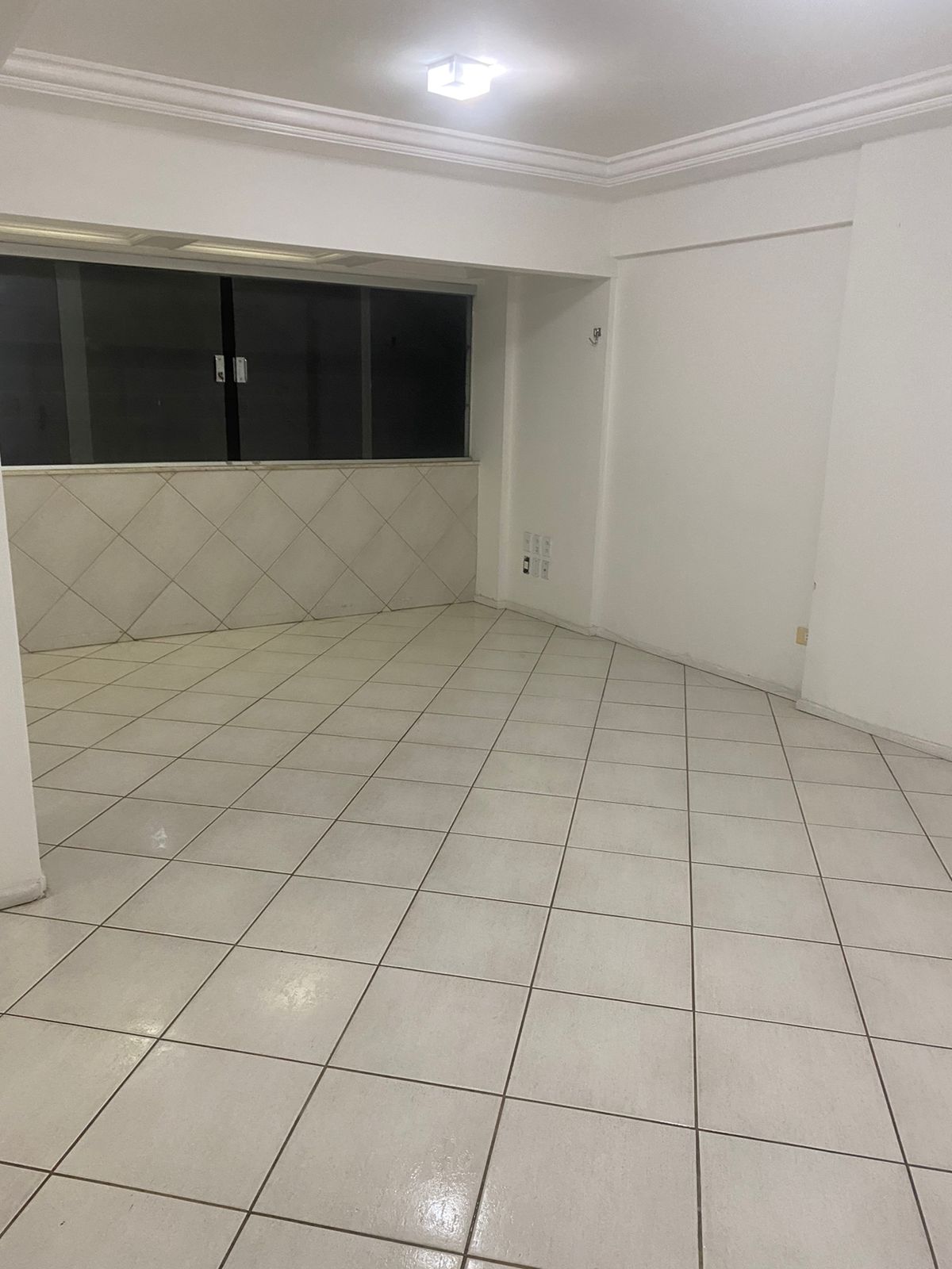 Apartamento à venda com 3 quartos, 120m² - Foto 3